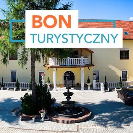 Hotel Wellness & Spa Antyczny Dwor Rudna Mala Exteriör bild
