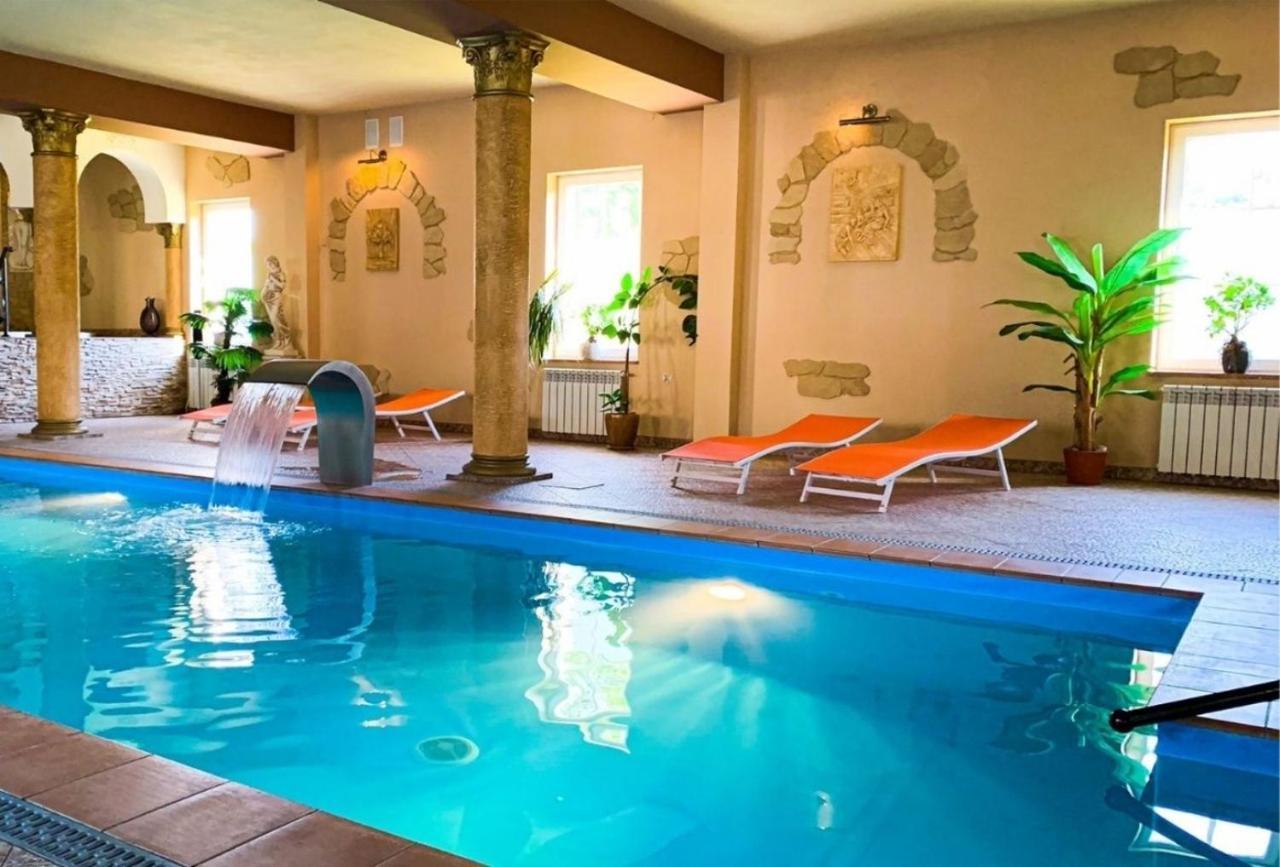 Hotel Wellness & Spa Antyczny Dwor Rudna Mala Exteriör bild