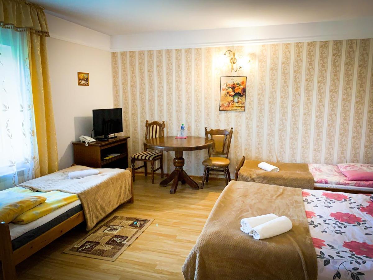 Hotel Wellness & Spa Antyczny Dwor Rudna Mala Exteriör bild