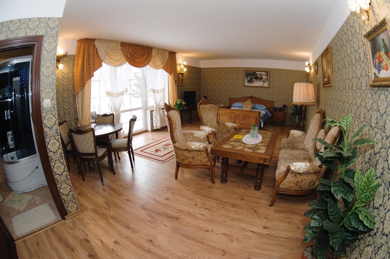 Hotel Wellness & Spa Antyczny Dwor Rudna Mala Exteriör bild