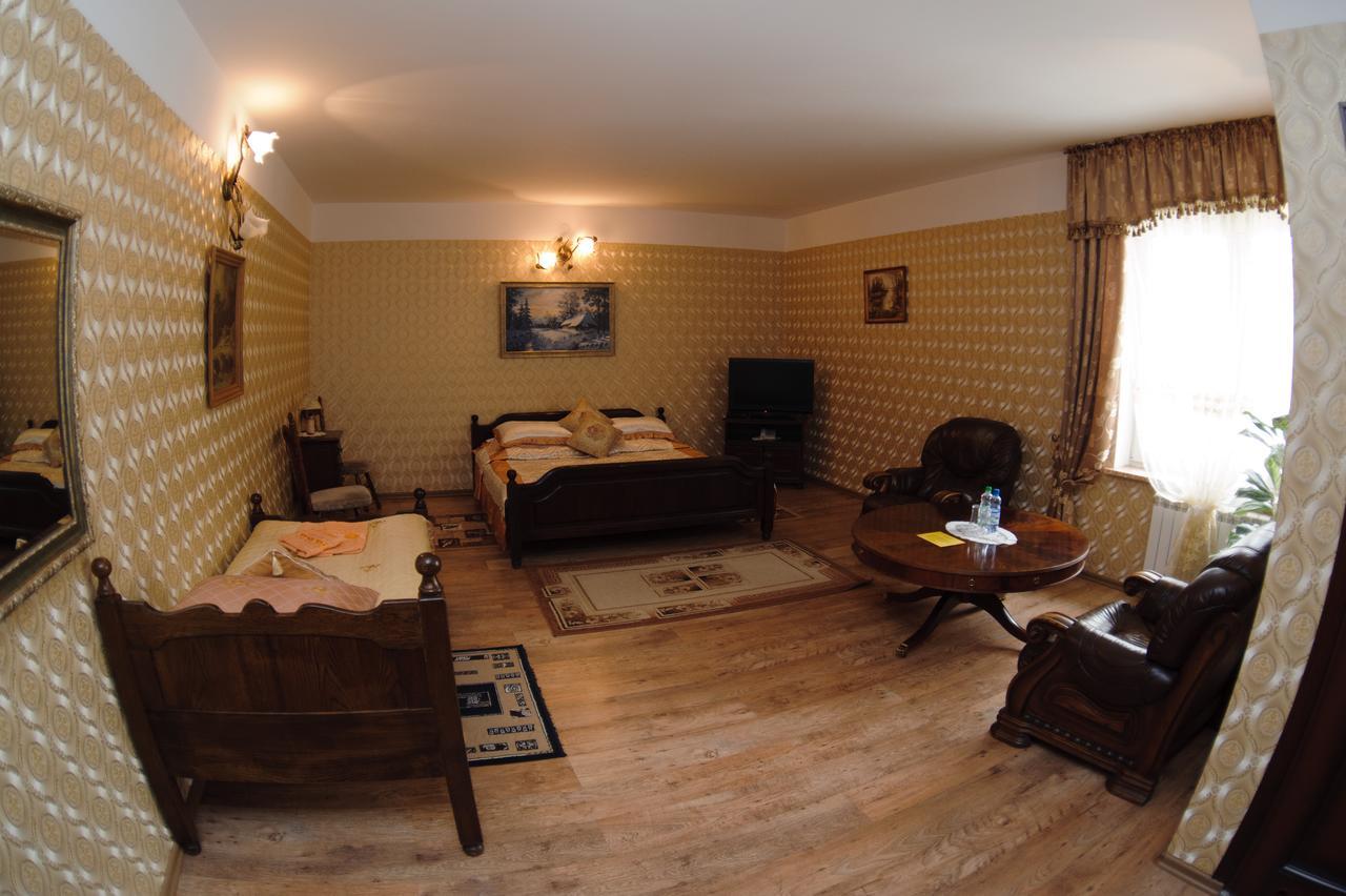 Hotel Wellness & Spa Antyczny Dwor Rudna Mala Exteriör bild